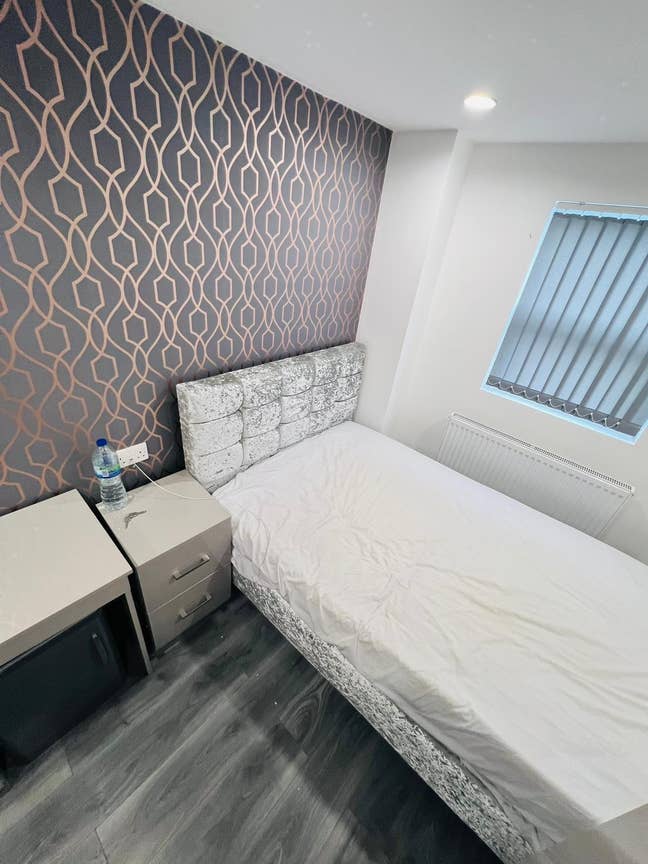 One bed Room Available – October Move-in Main Photo