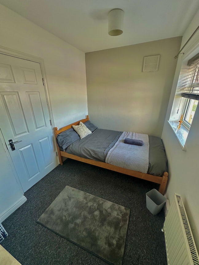 Stunning Double Bedrooms. £100 off First Month  Main Photo