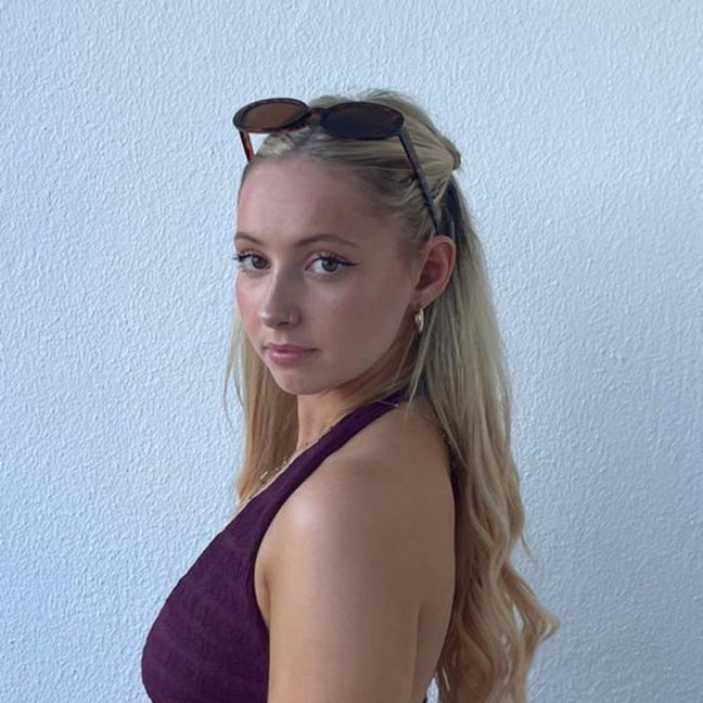 Mature student looking for a flat  Main Photo