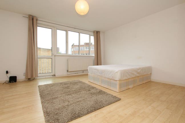Last nice rooms in Hoxton E2 to move ASAP Main Photo