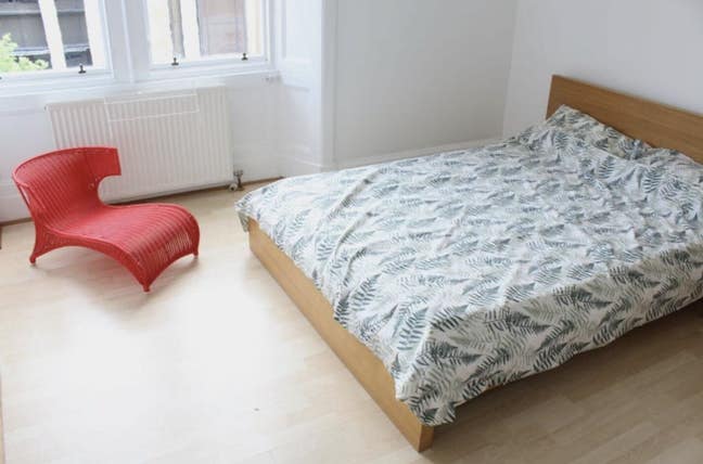 Double Room Available in a very good neighbourhood Main Photo