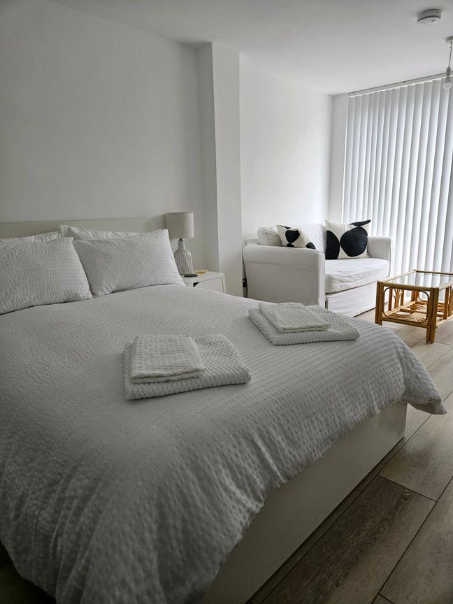 Self contained guest suite Main Photo