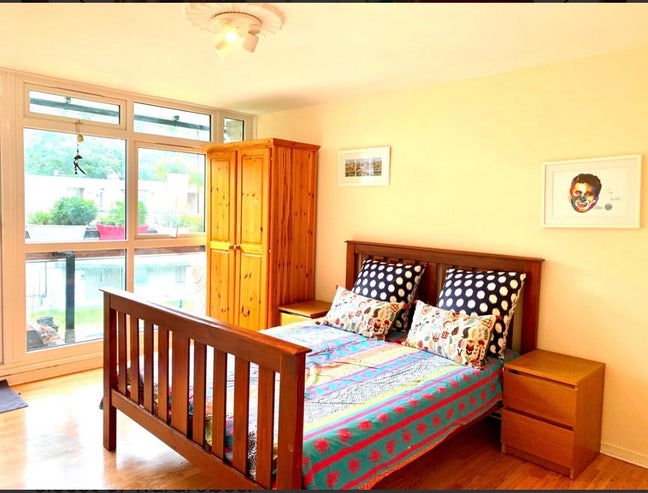 3 king sized Rooms gorgeous flat share Streatham  Main Photo