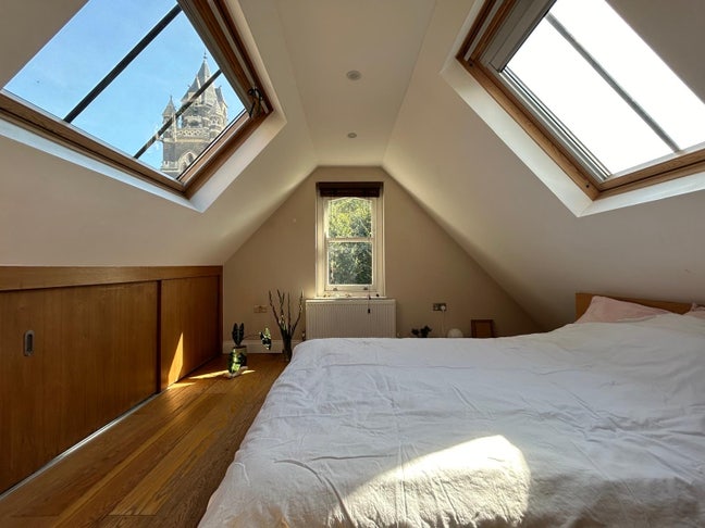 Bright double room in Dalston Main Photo