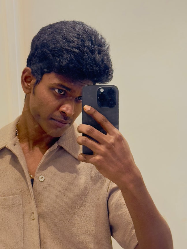 Student Male seeks a single or double room Main Photo