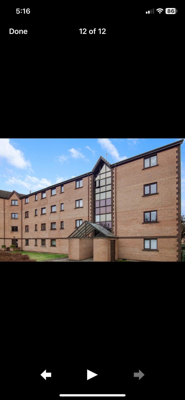 Riverview Drive Flat Available For Short Term Main Photo