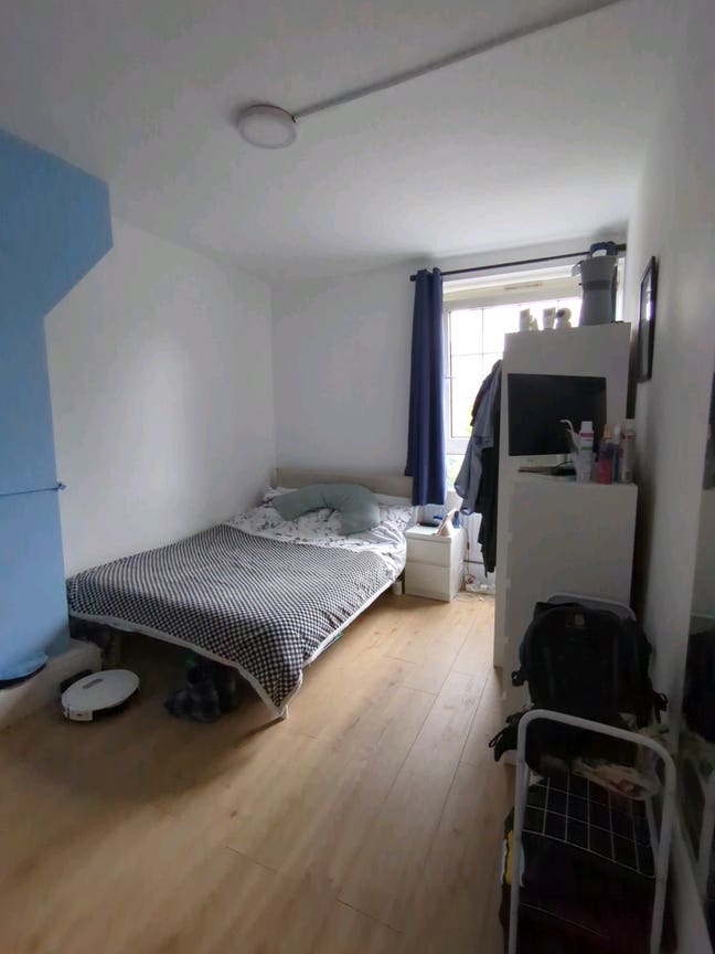Room In Flat (Westferry, near Canary Wharf/Bank) Main Photo