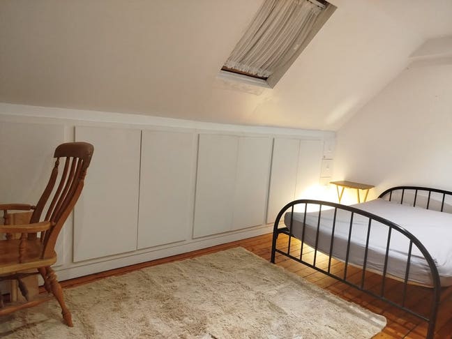Bright & Spacious Double Room in Modern House Shar Main Photo