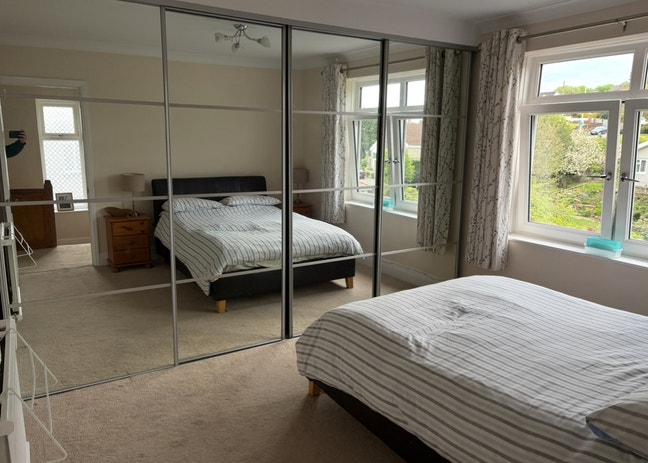 Double Room in Large House to Rent, Bridgend  Main Photo