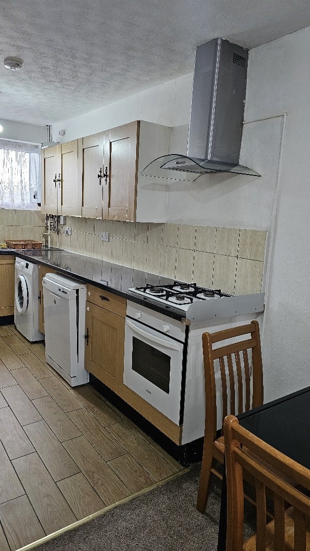 Double Room for Rent  Main Photo