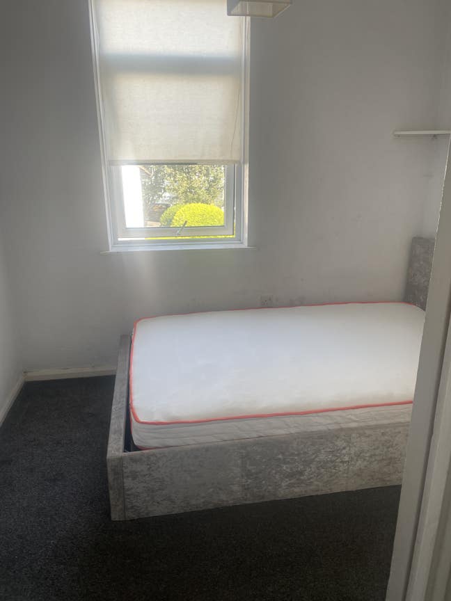 Single room to rent £630 pm Main Photo