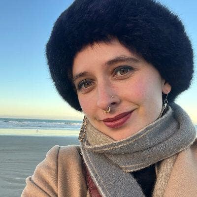 My name is Calla (she/her), I’m a 29 year o... Main Photo