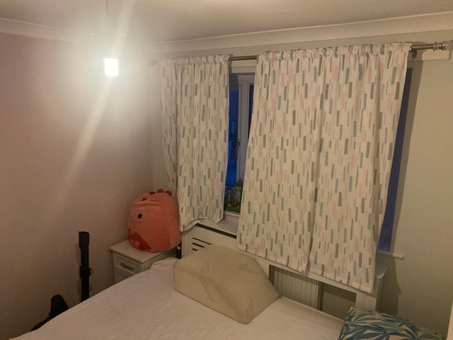 Double Room To-Let DN8 area Main Photo