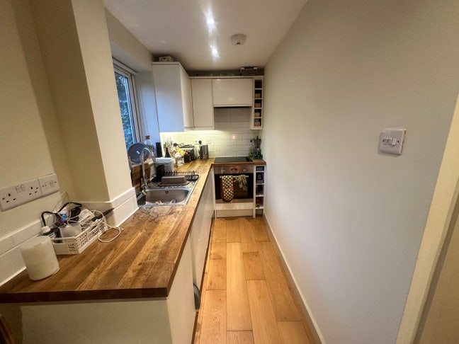 Lea bridge 1 short term. 19th-29th Sept Main Photo
