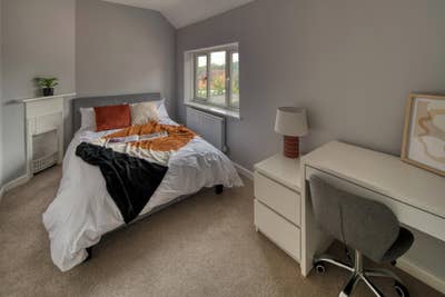 Newly Renovated 4-Bed | 2 Rooms Left! Main Photo
