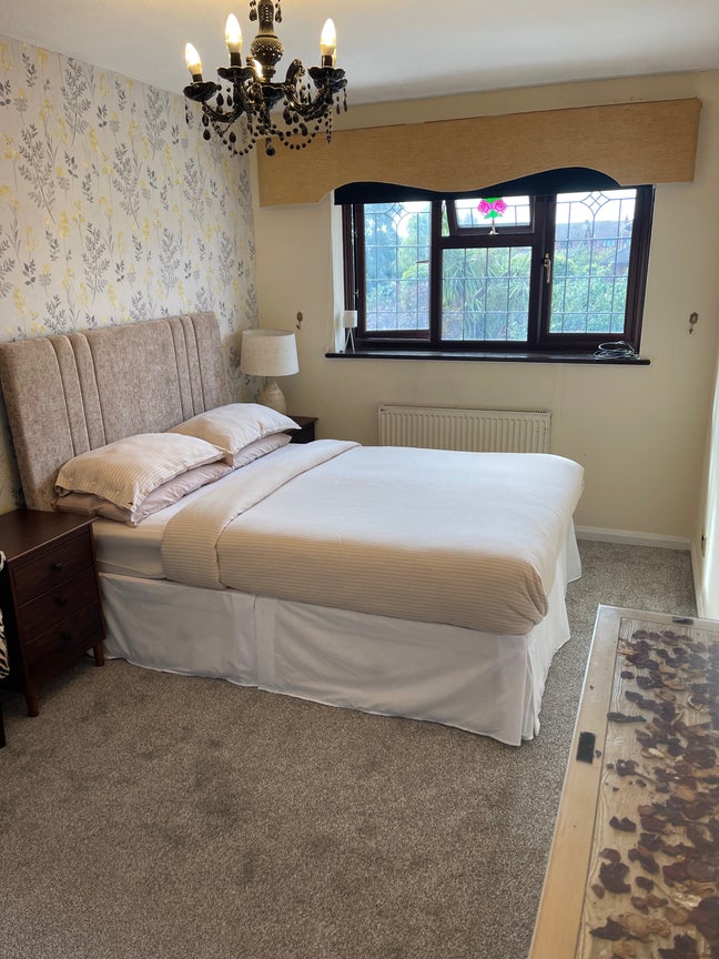 Luxurious Room  Main Photo