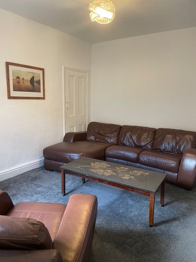 Amazing house 2 Main Photo