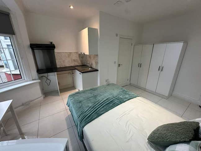 🏡Studio Flat to Let in Dollis Hill - from 12/09 Main Photo