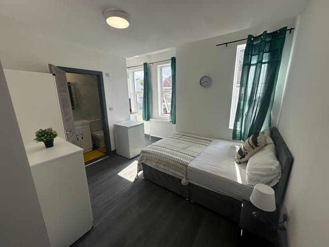 ✨Studio Flat to Let in Willesden - from 11/09 Main Photo