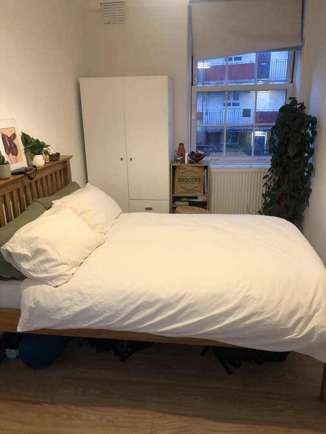 Sublet - fully furnished flat (Oct/Nov) Main Photo