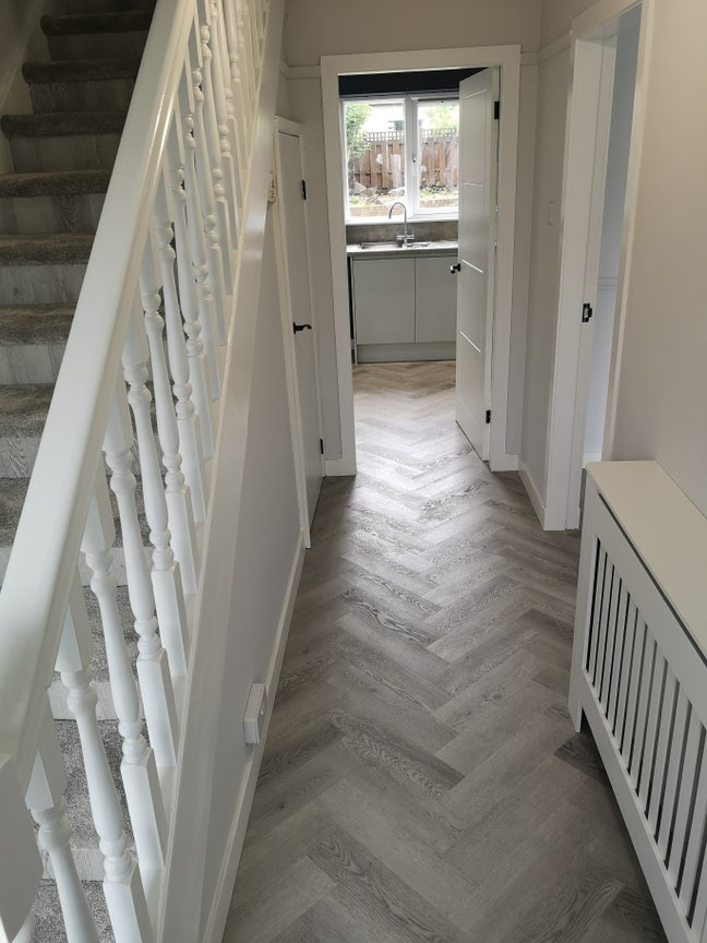Double rooms with private TV/WFH study/lounges Main Photo