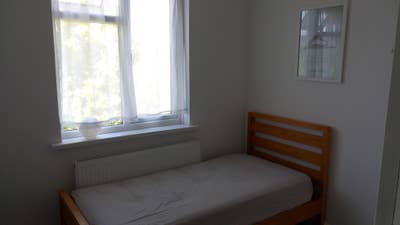 Single room London Road/Retail Park area Main Photo