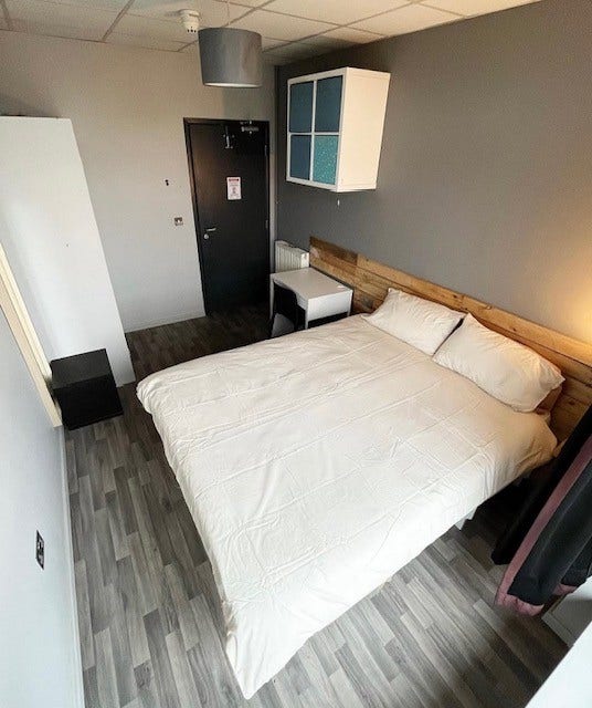 Ensuite room in city centre  Main Photo