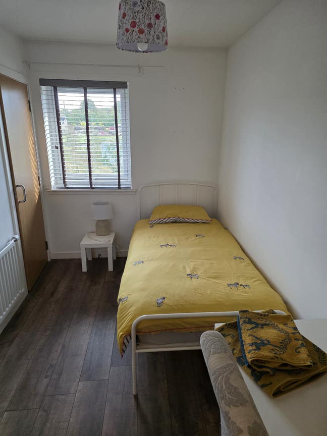 1 room to let  Main Photo