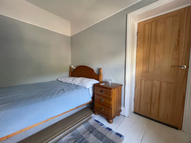 Cosy room in rural retreat. Main Photo