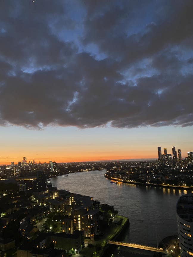 Pet-friendly double room available in Greenwich Main Photo