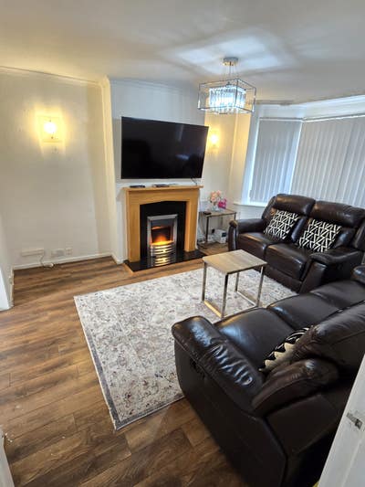 Large Double Bedrooms – All Bills Included, Prime Main Photo