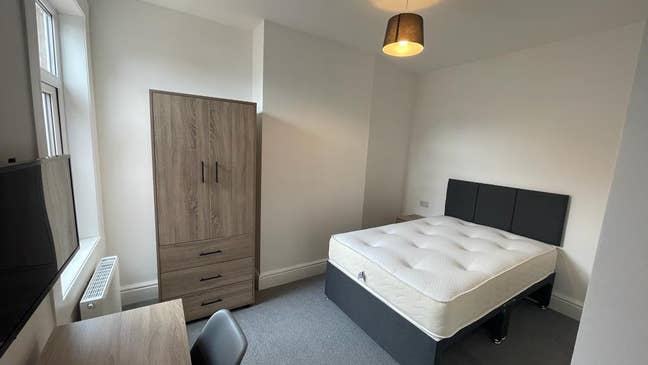 A Beautiful House Share..Available Now Main Photo