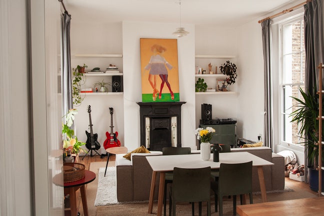 Double room available in a 2-bed flat Main Photo