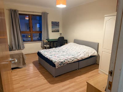 Double Rooms in Modern Flat Main Photo