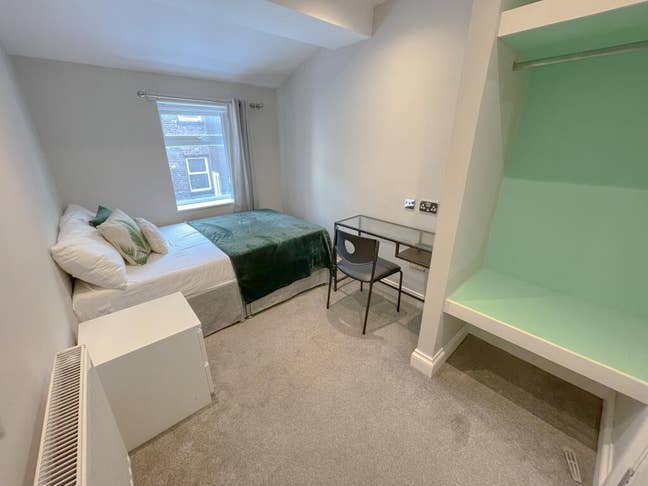 Beautifully Furnished Rooms Main Photo