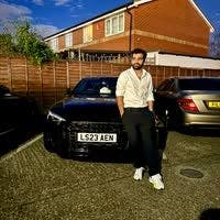 Working 7 days a week need parking to park a ... Main Photo