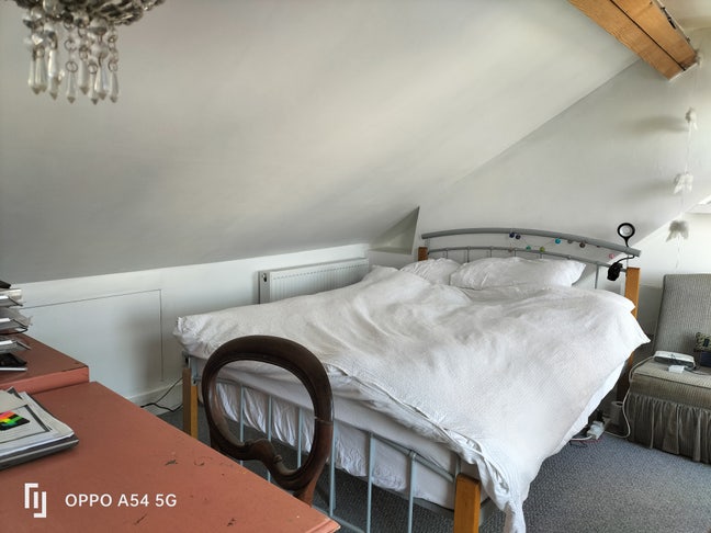 Bright Attic bedroom available for a month  Main Photo