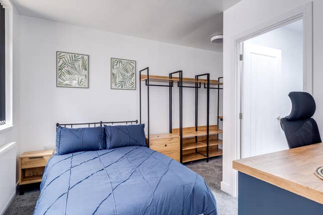 A Large Double Room in a Brand New Hmo Main Photo