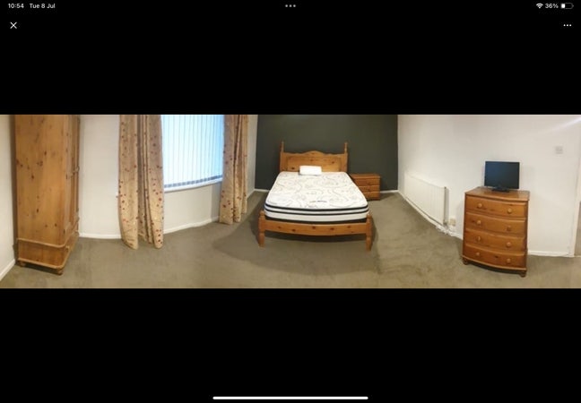 Large double room  Main Photo