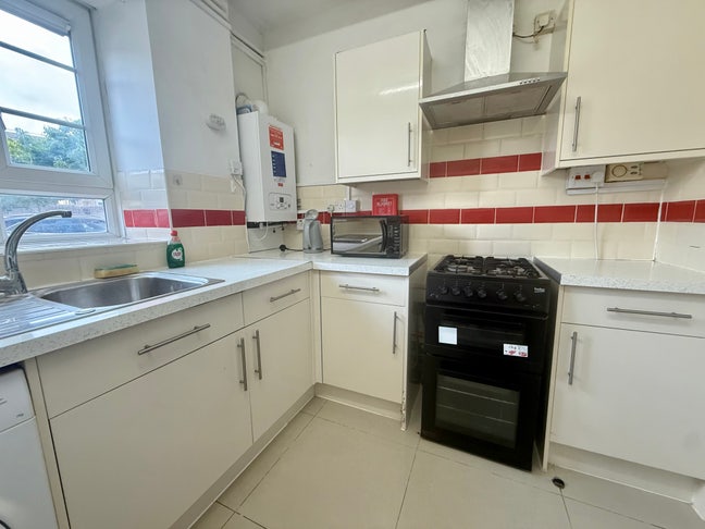 4 rooms available in Camden Town - All bills inc Main Photo