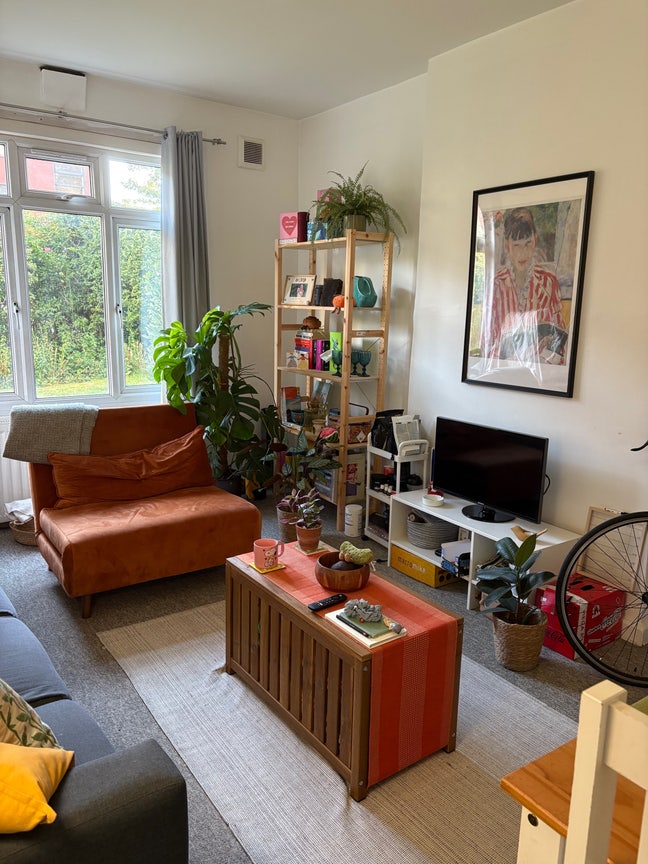 Cozy 2 bed flat Brixton  Main Photo