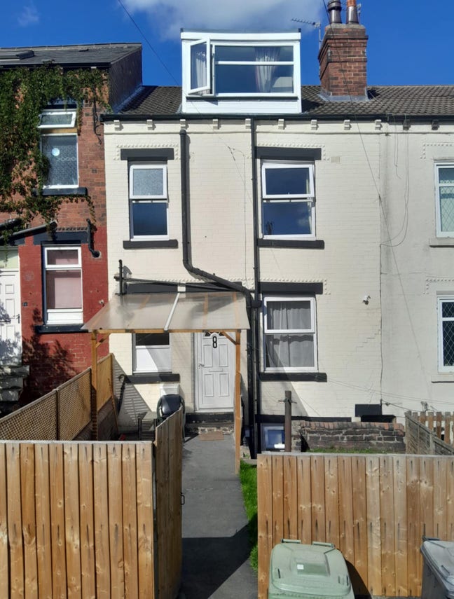 2 Bed House - Armley - All Bills Included Main Photo