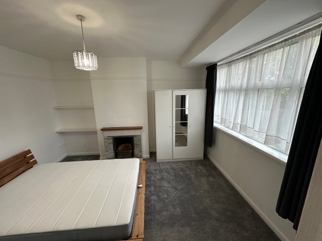 Very massive Double room available  Main Photo