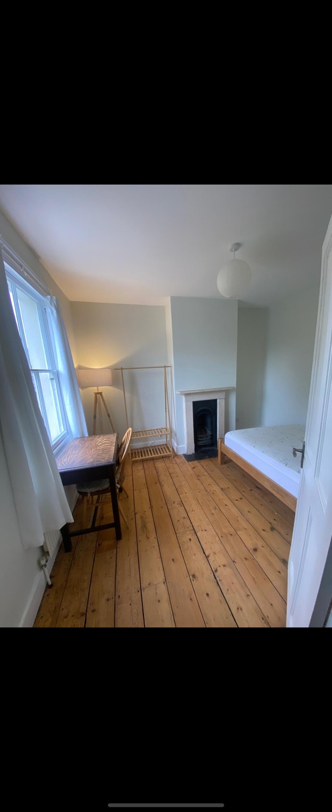Spare room in 2 bedroom house, Temple Cowley  Main Photo