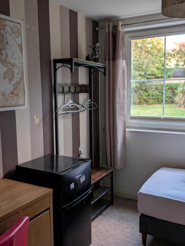 Bright Single Room – Edinburgh City Centre Main Photo