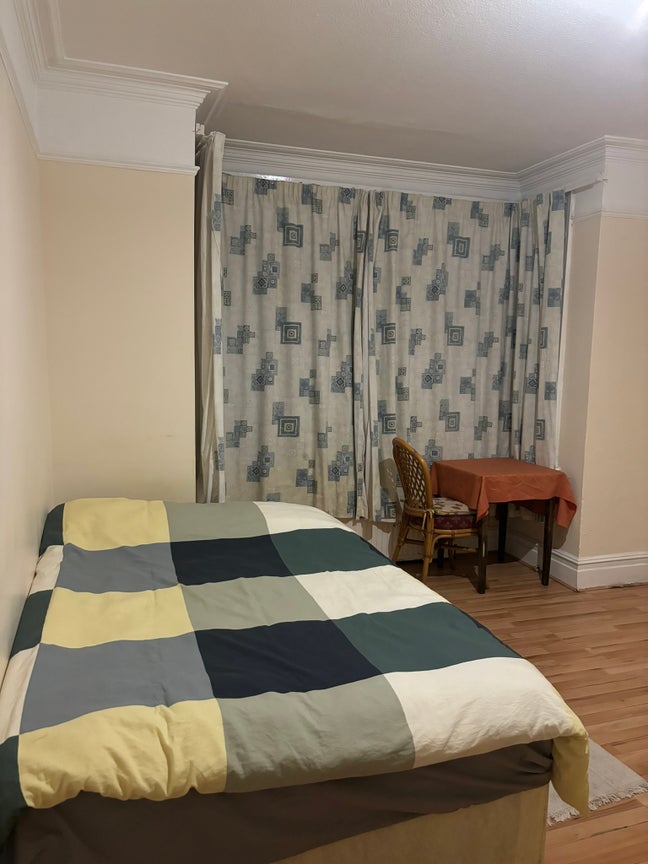 Large double room to rent in Acton, London Main Photo