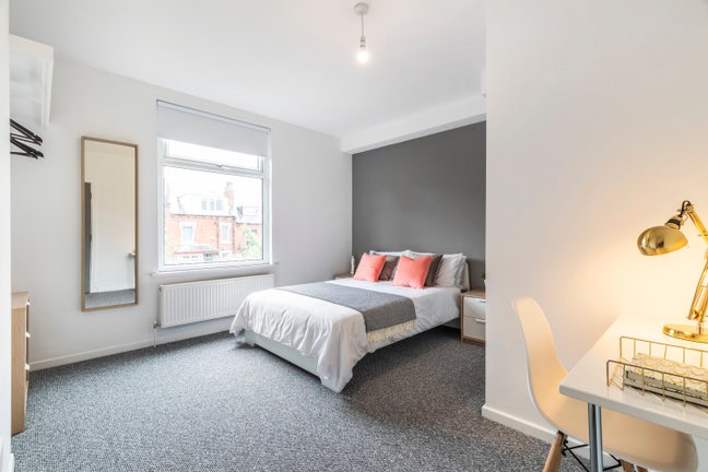 Double en-suite available  Main Photo