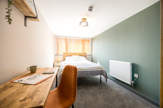 Brand New SHORT LET Rooms in Cowley! 🏡 Main Photo