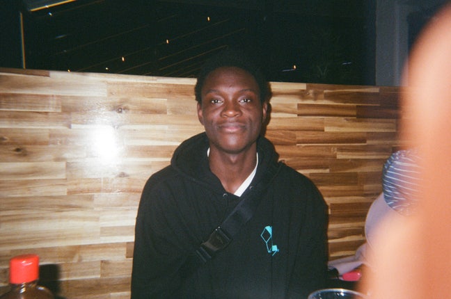 I am a male student aged 21. I am looking for... Main Photo