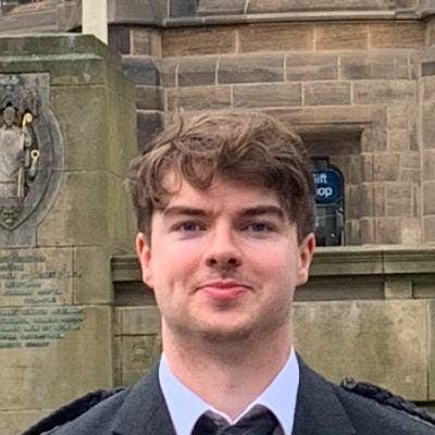 One PhD student looking for a flat share  Main Photo